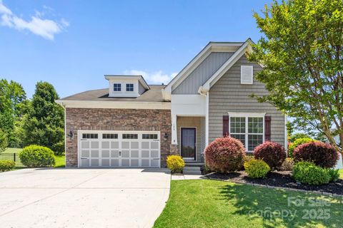 159 E Warfield Drive Mooresville NC 28115