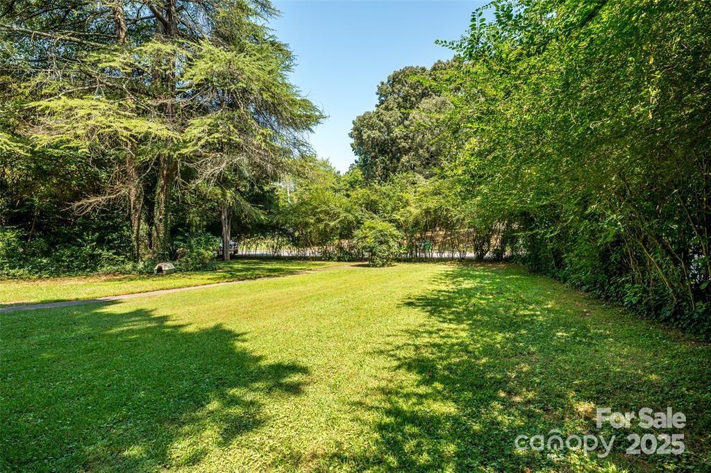 2250 Arnold Drive