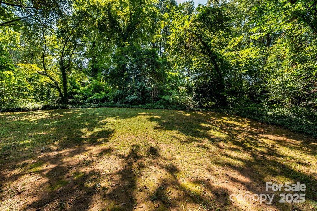 2250 Arnold Drive