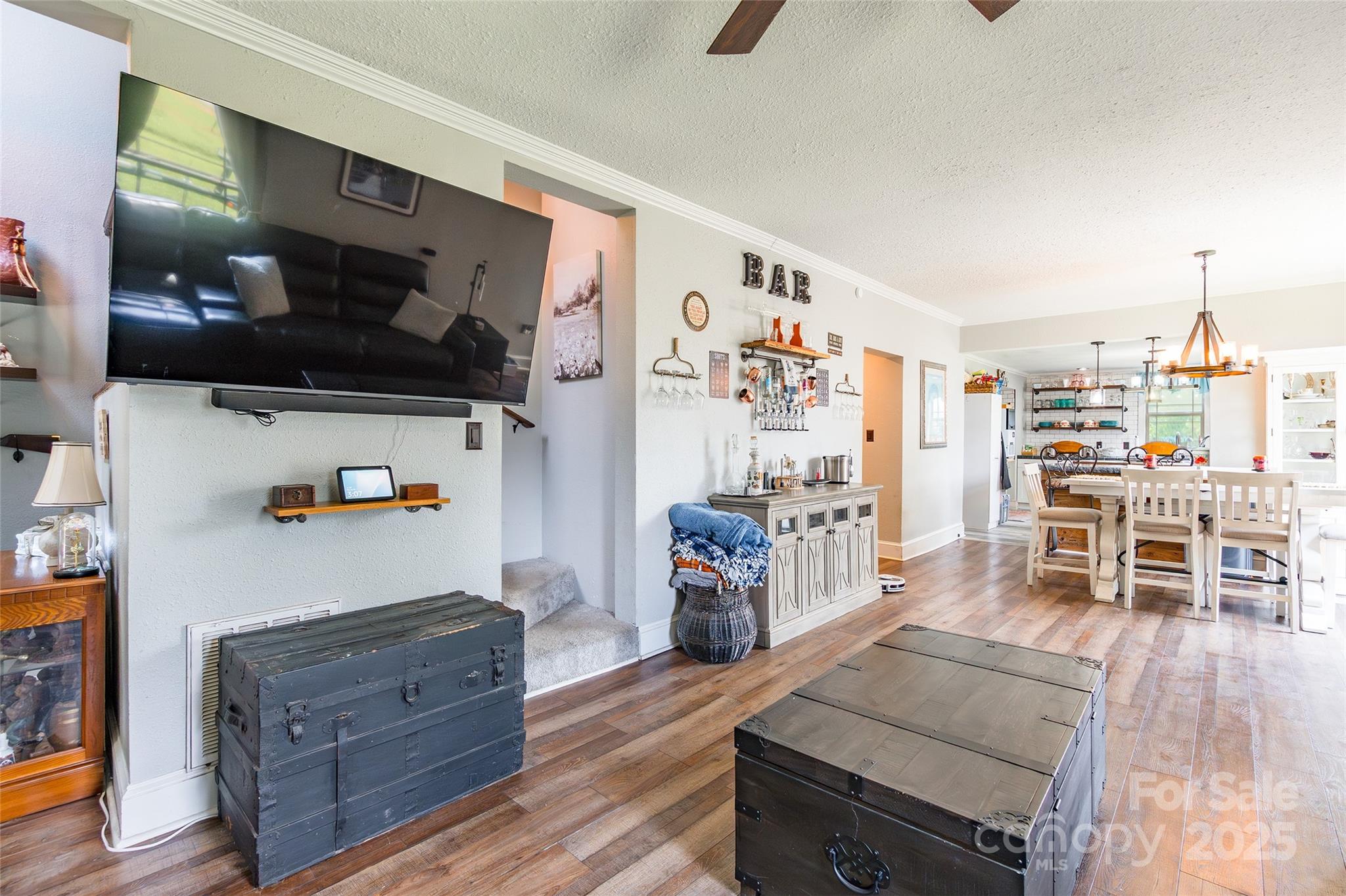 106 Guffey Road