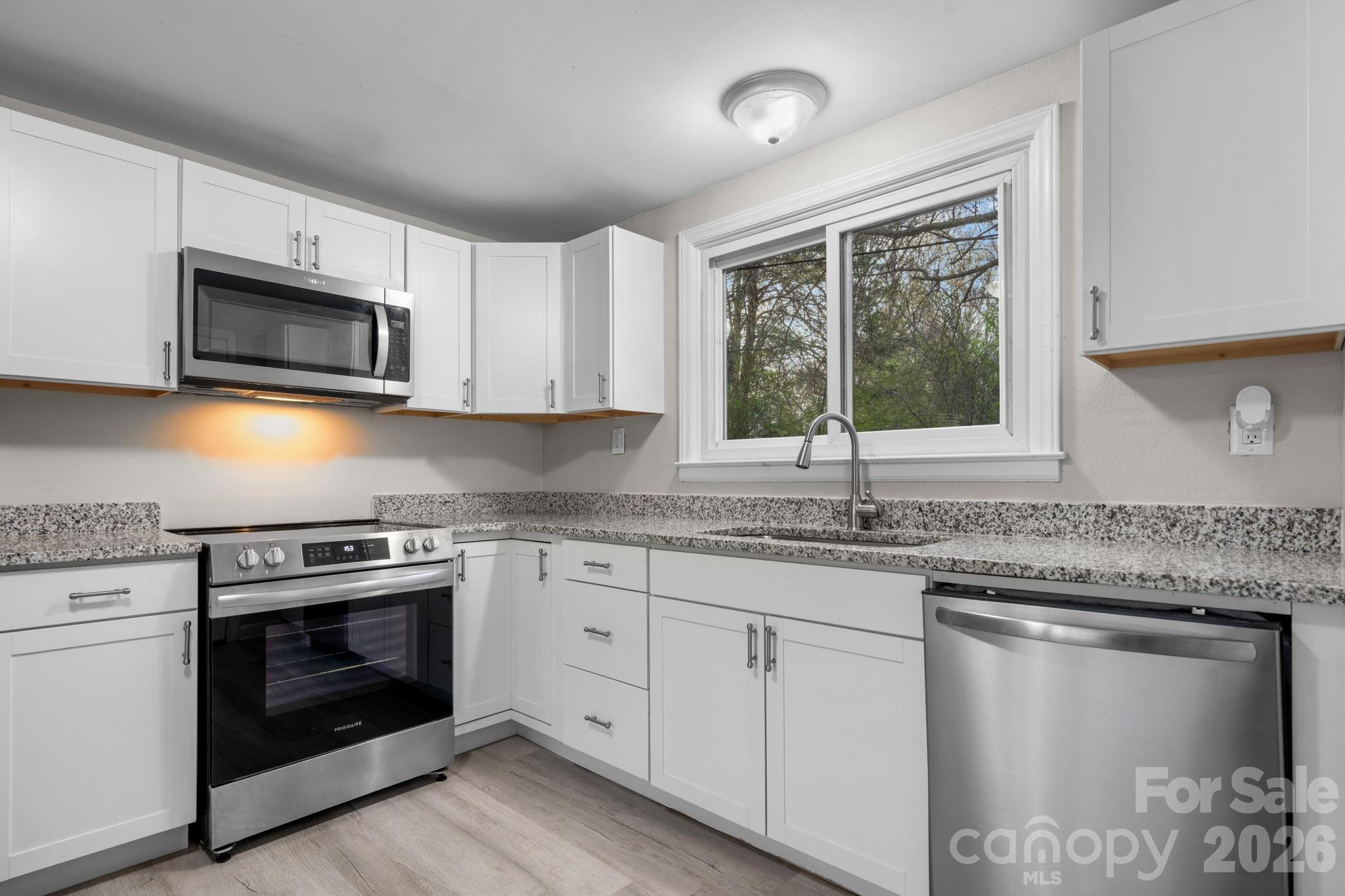 3502 1st Avenue Circle NW