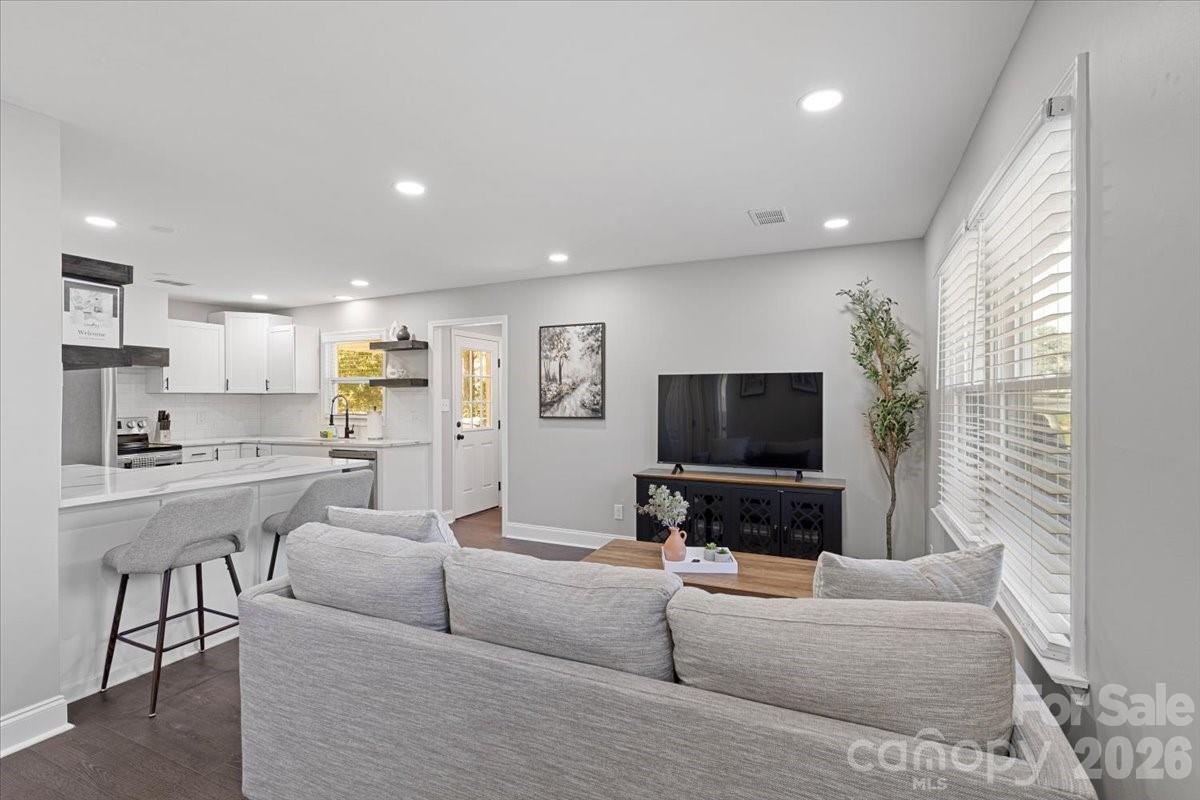 1064 Winchester Drive