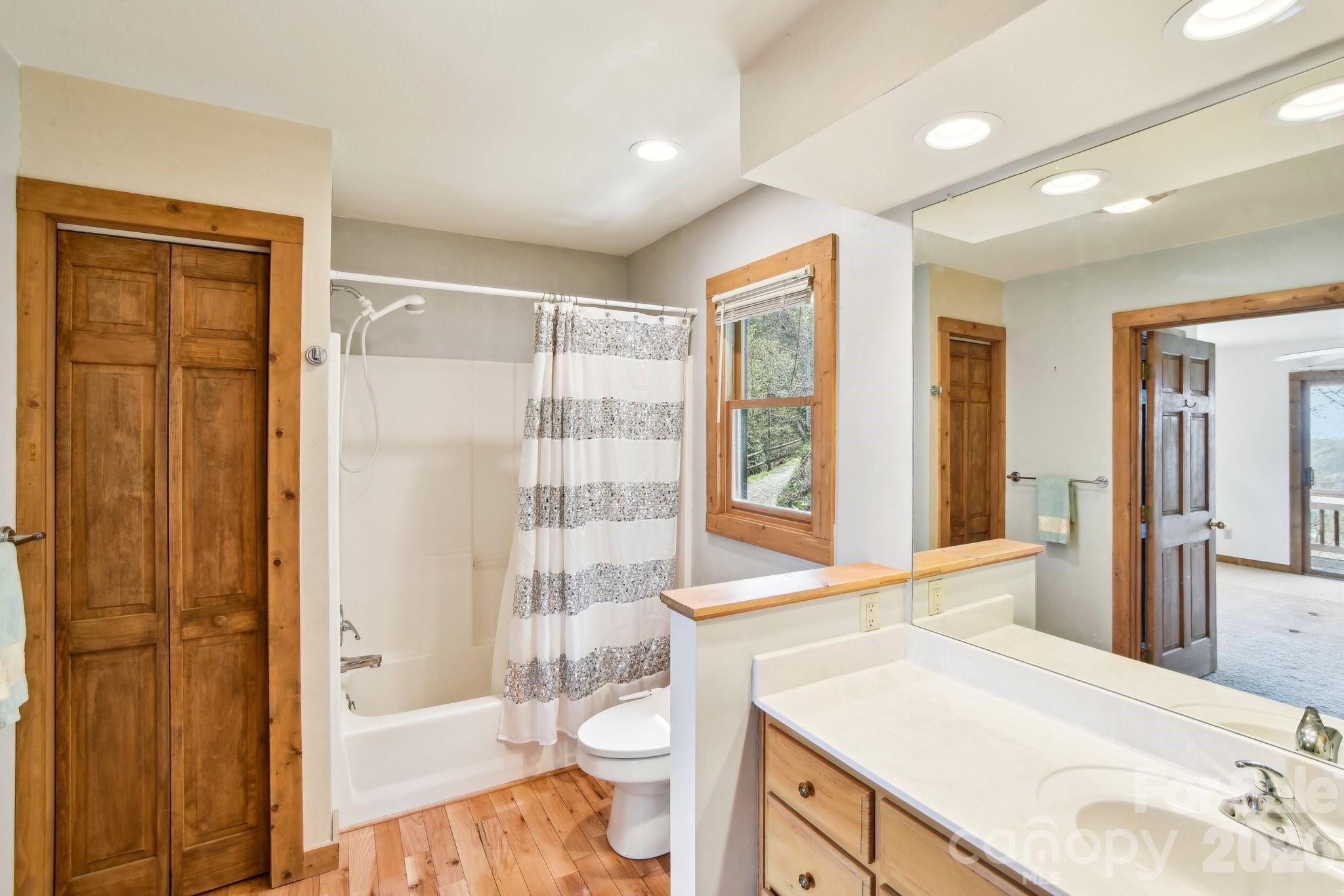 Valley Vista - Residential