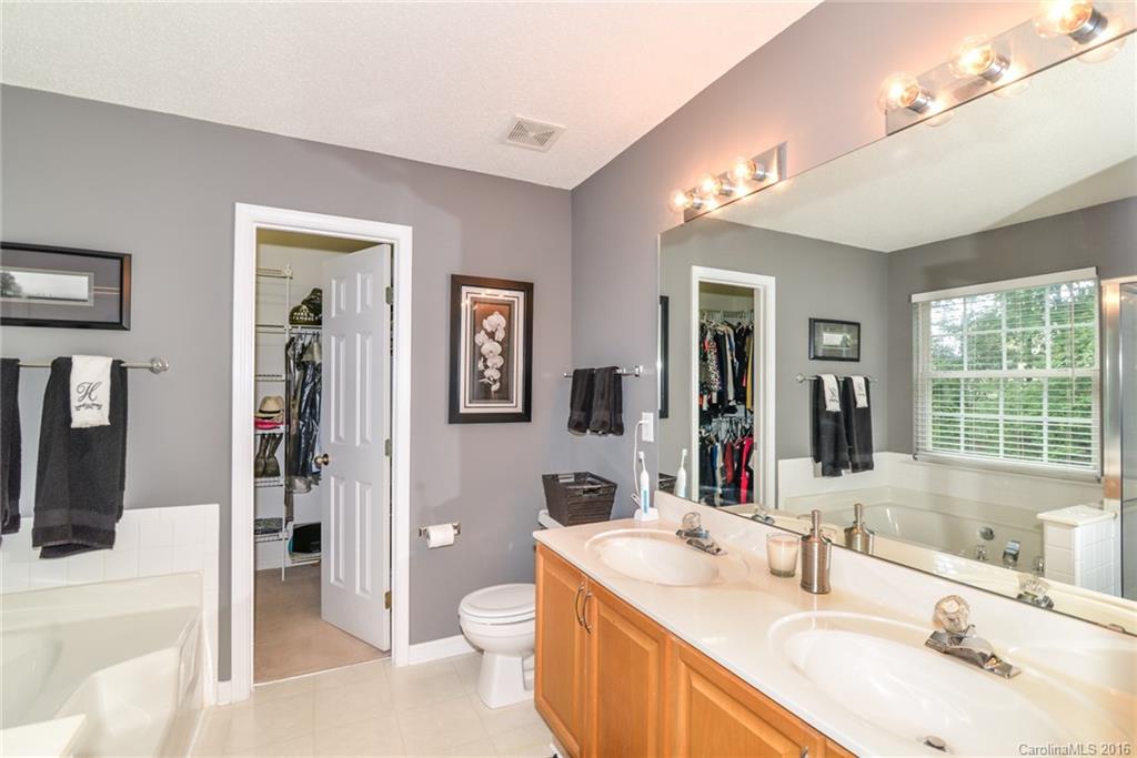 Knightsbridge - Residential