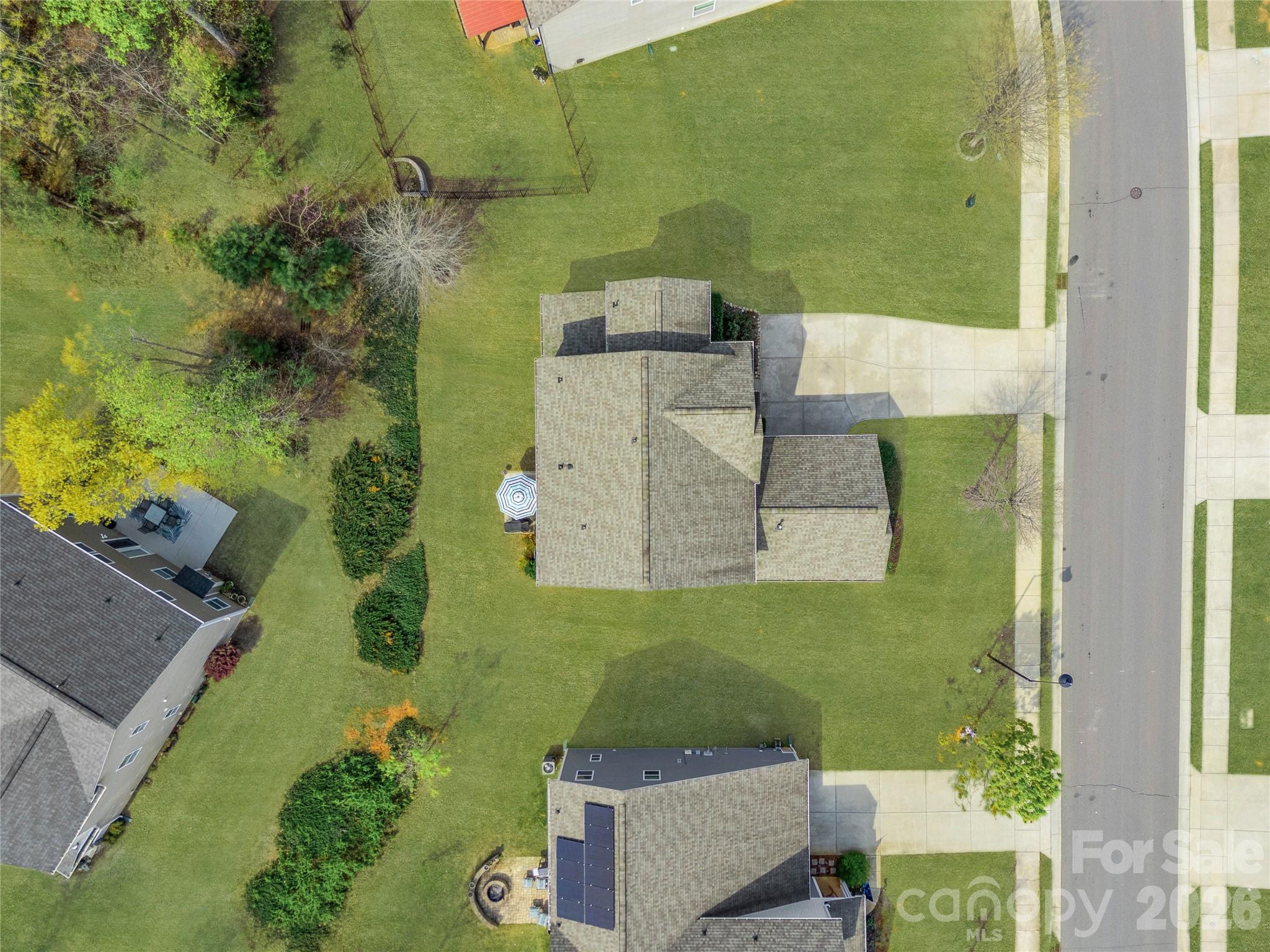 Lake Crest - Residential