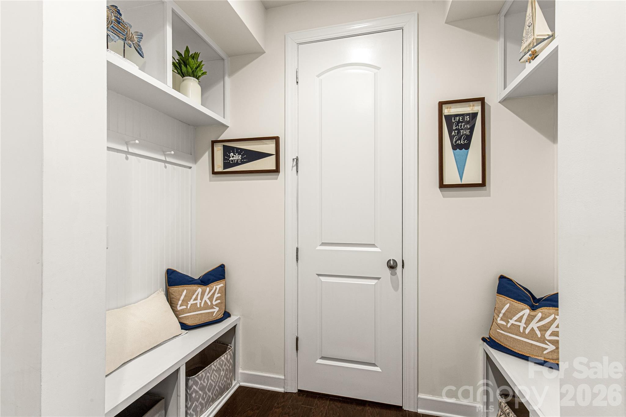 Lake Crest - Residential