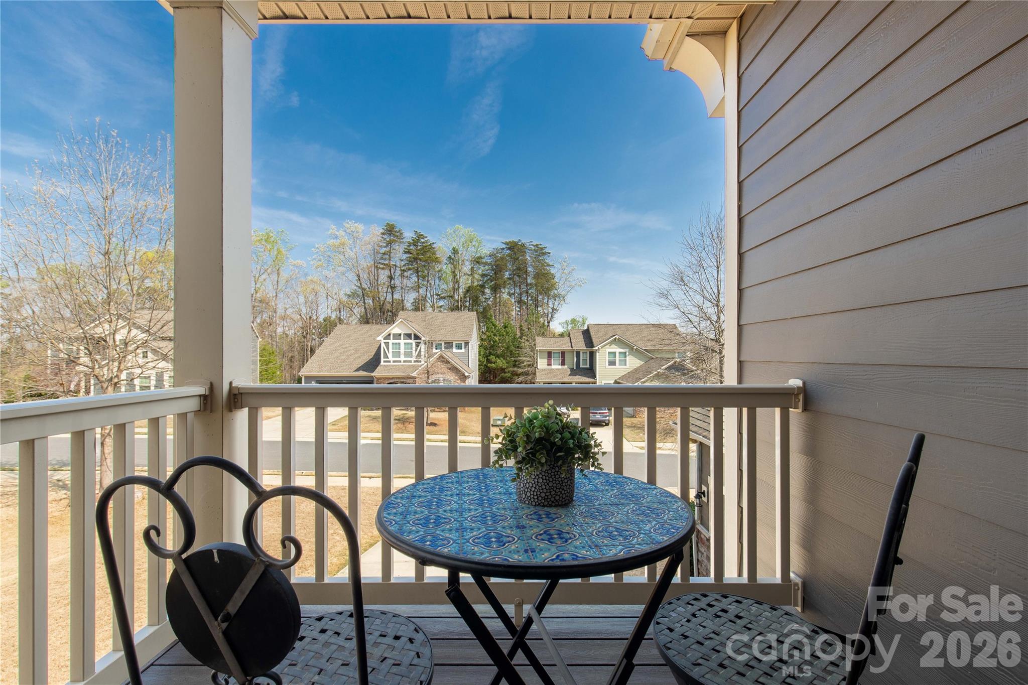 Lake Crest - Residential