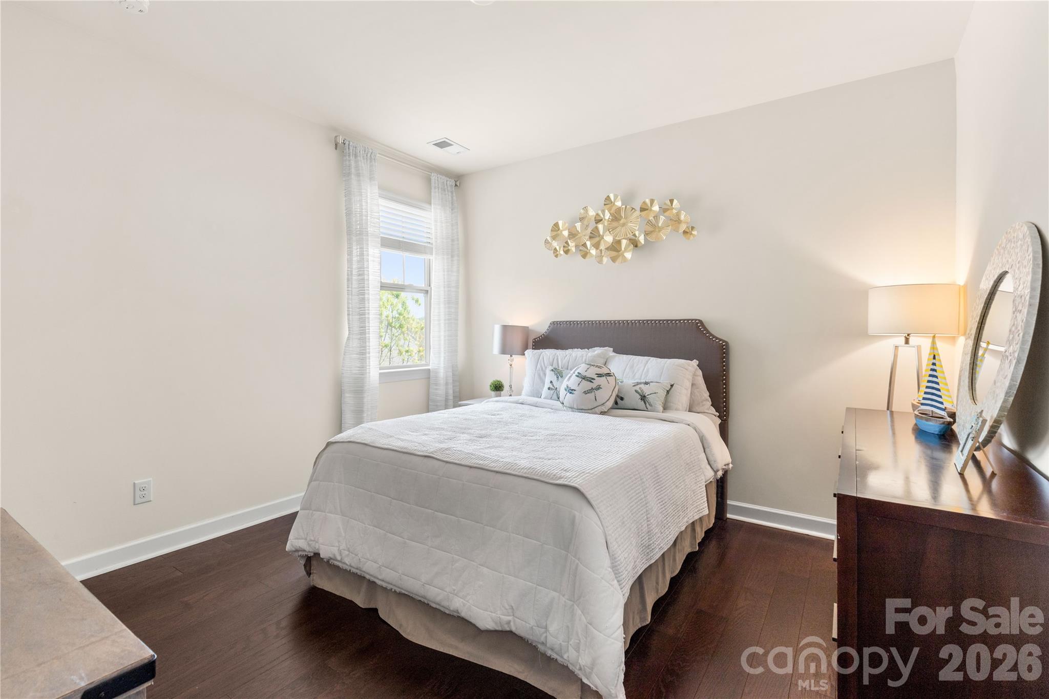 Lake Crest - Residential