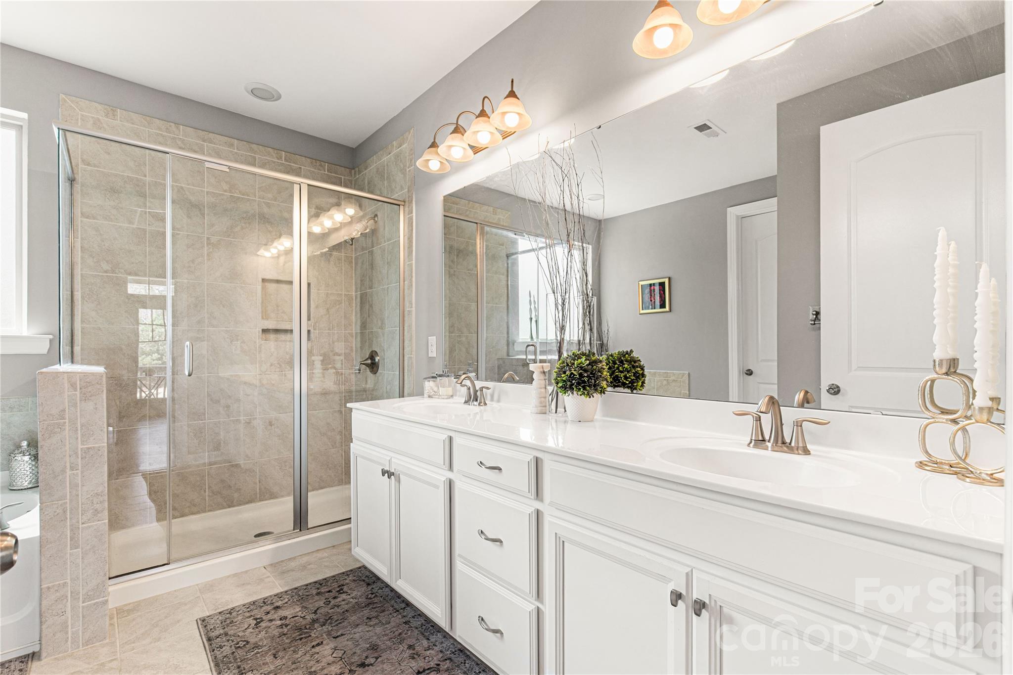 Lake Crest - Residential