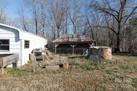 A home in Clover