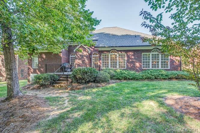 Erskine Woods - Residential