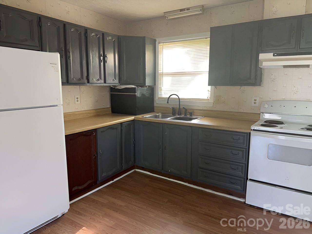 104 Whitley Road