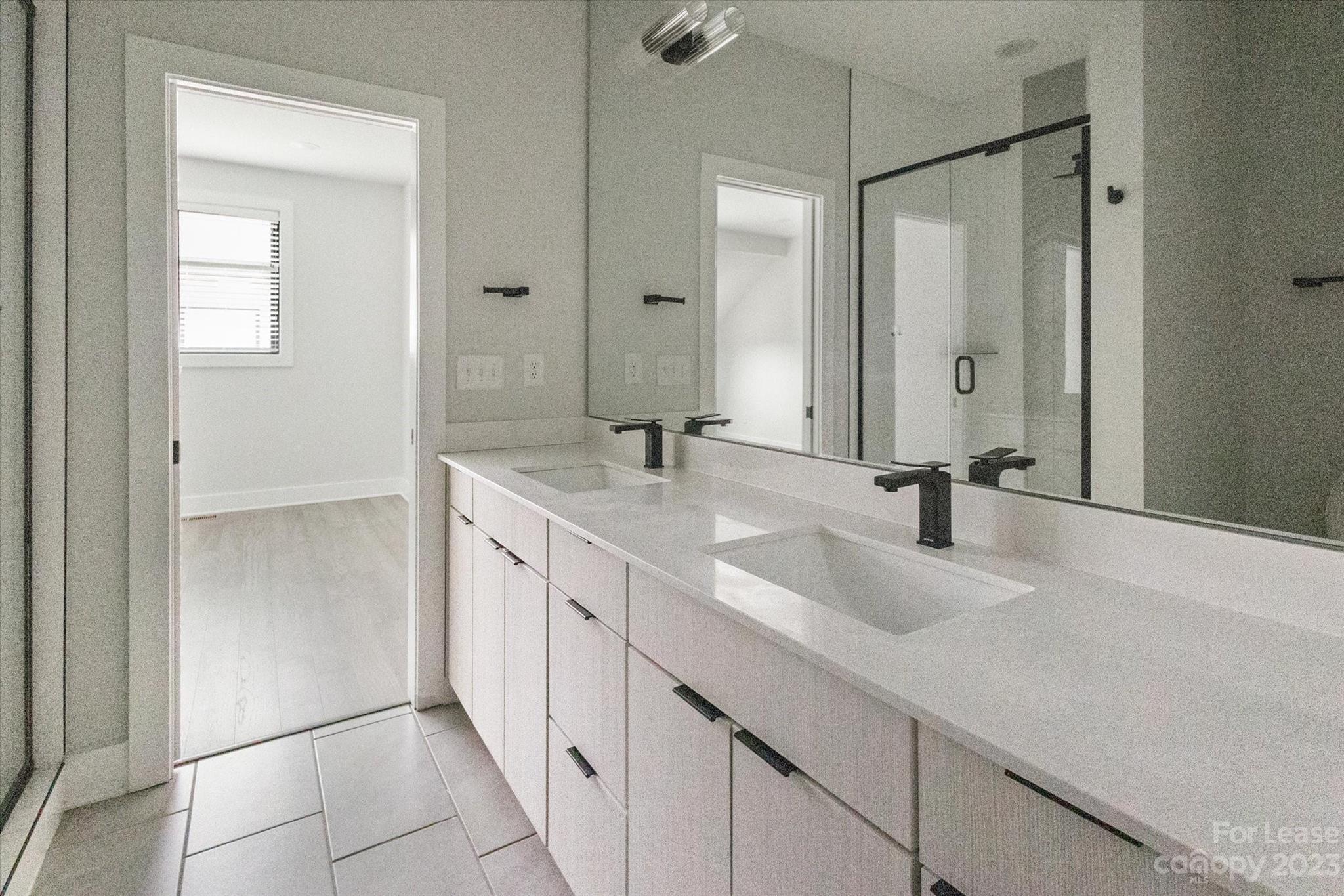 Altura Southend - Residential Lease