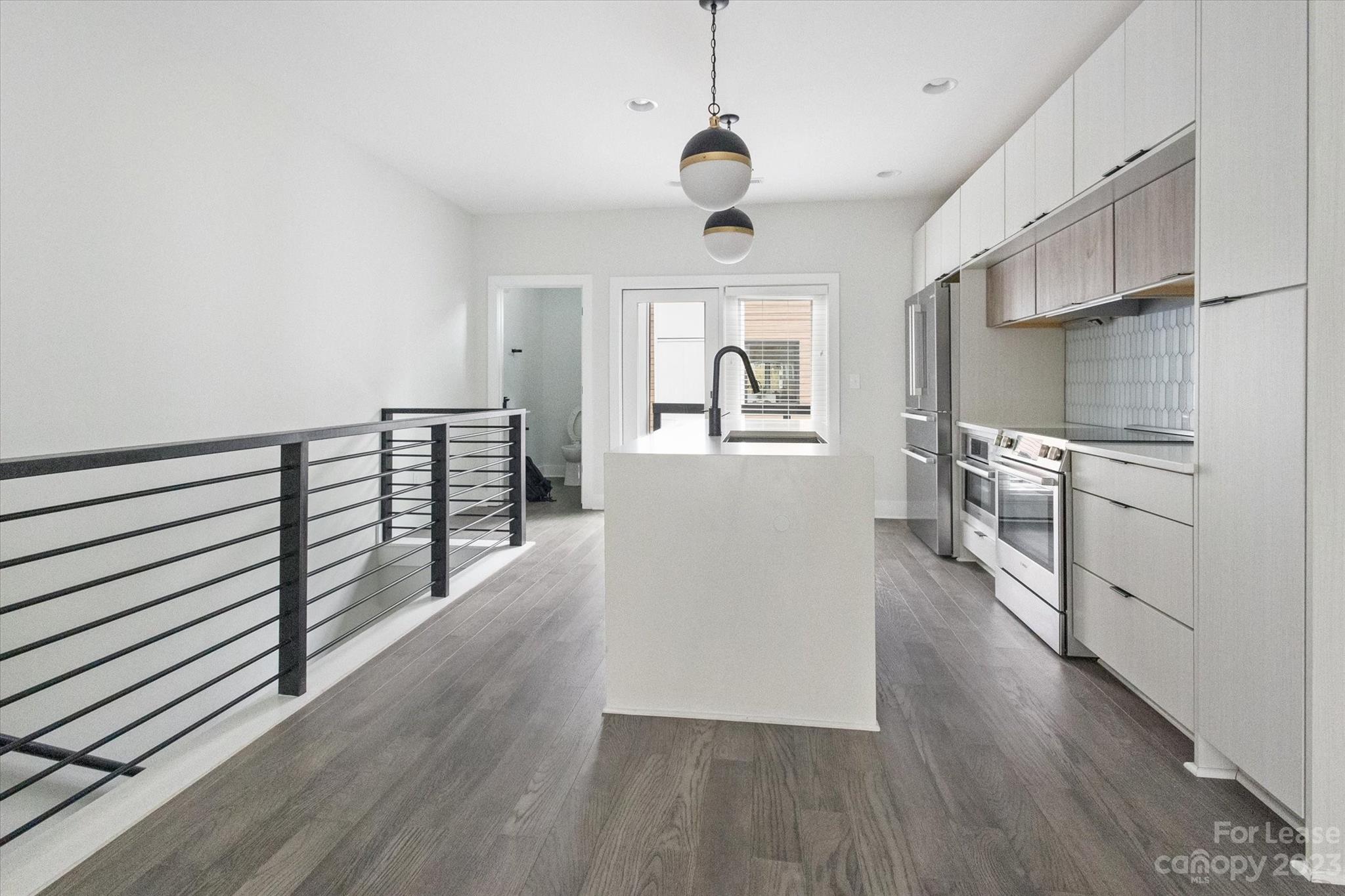 Altura Southend - Residential Lease