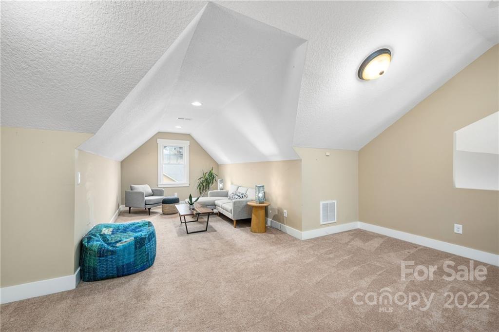 Pinebrook Farms - Residential