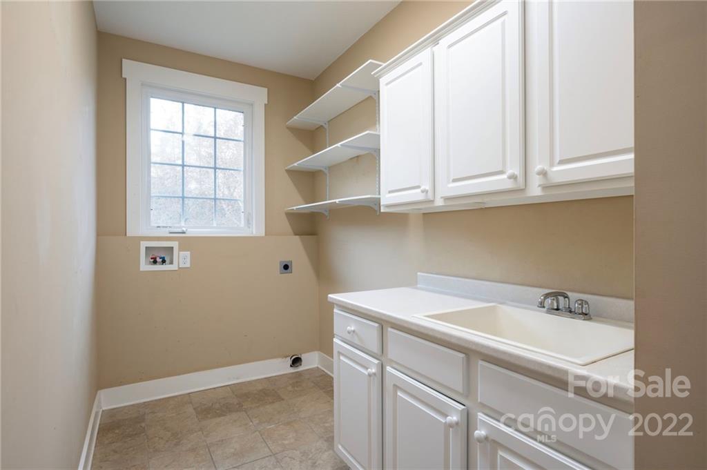 Pinebrook Farms - Residential