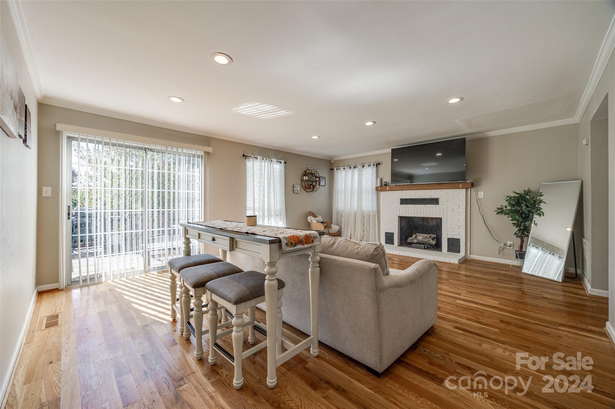 Robinwood Place - Residential