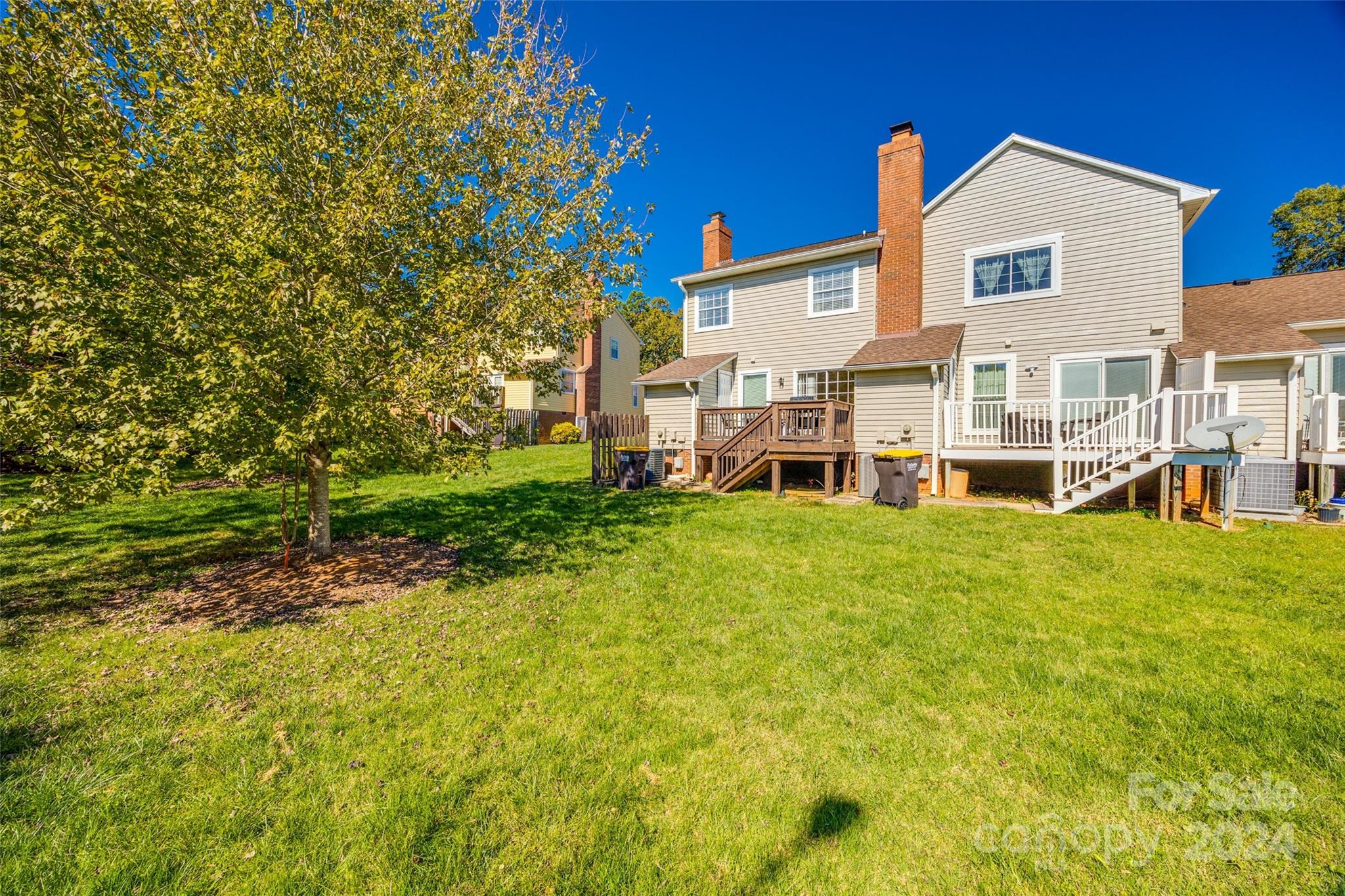 Robinwood Place - Residential