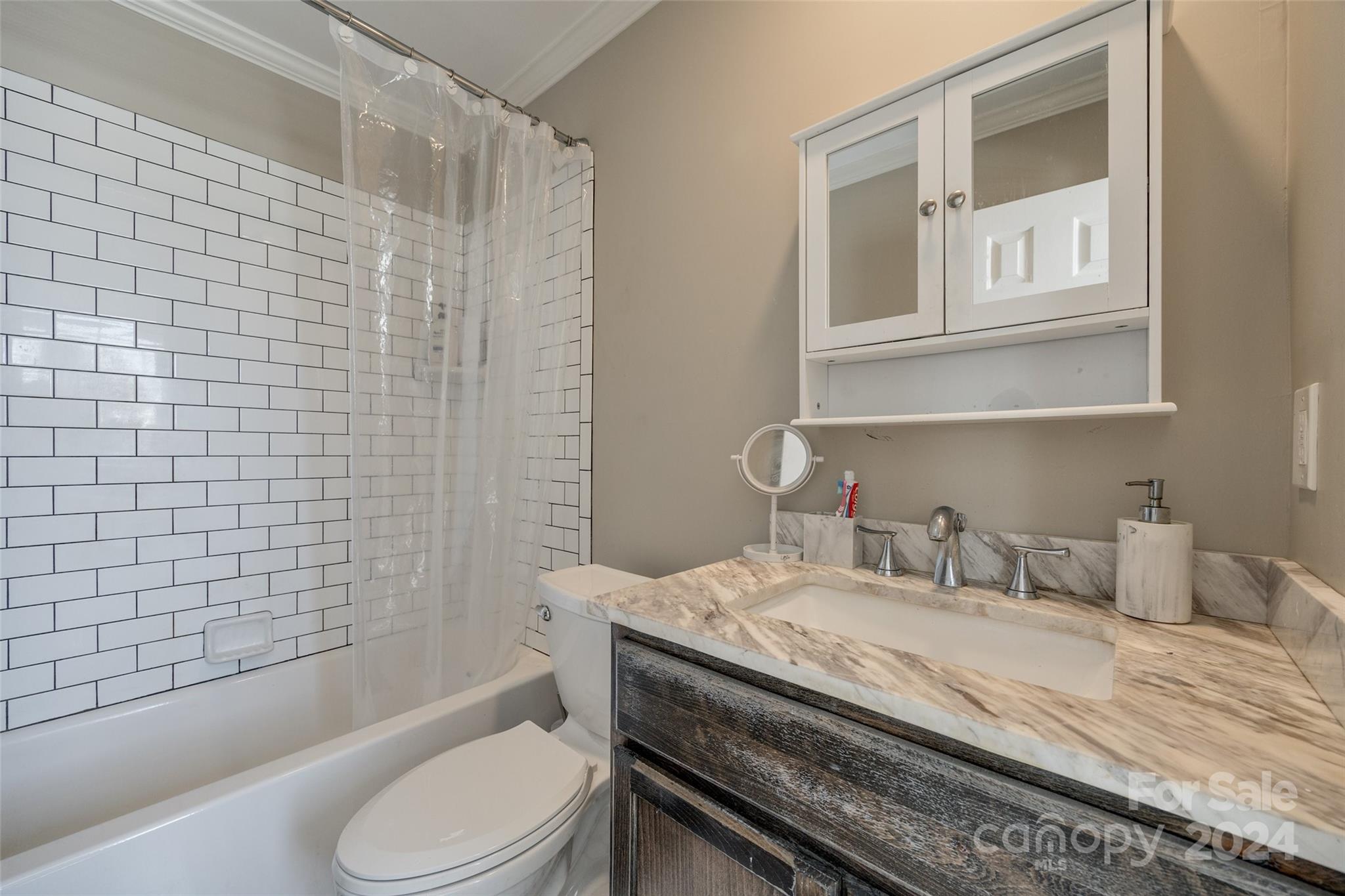 Robinwood Place - Residential