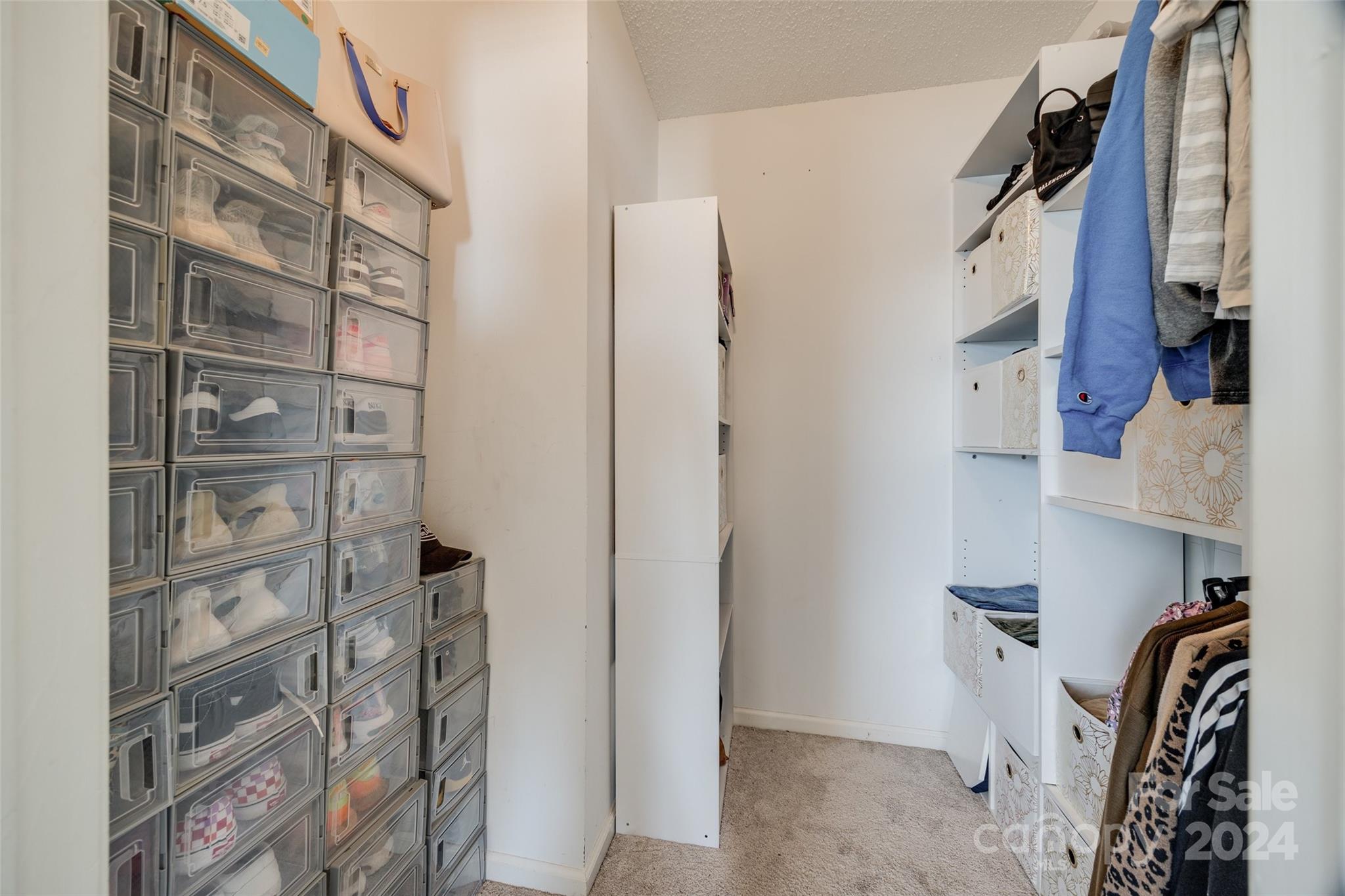 Robinwood Place - Residential