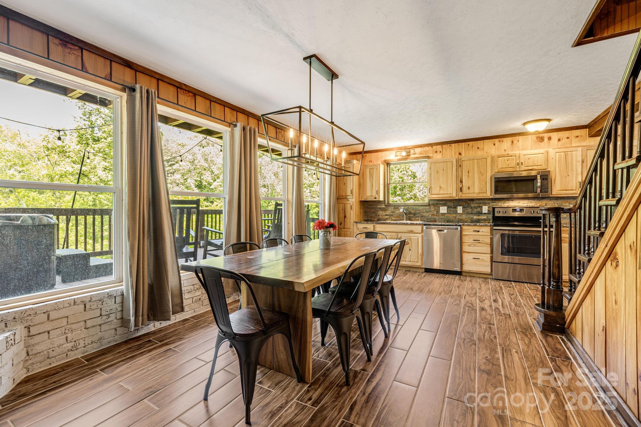 6541 Grassy Branch Road