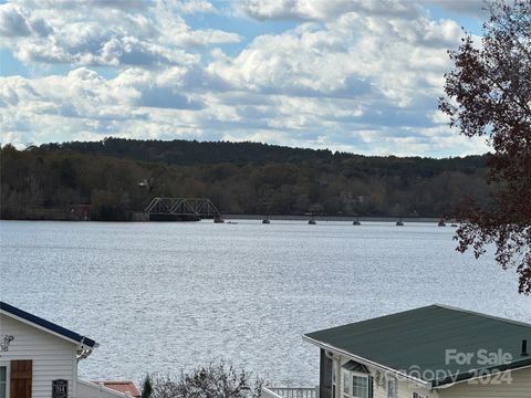 A home in New London