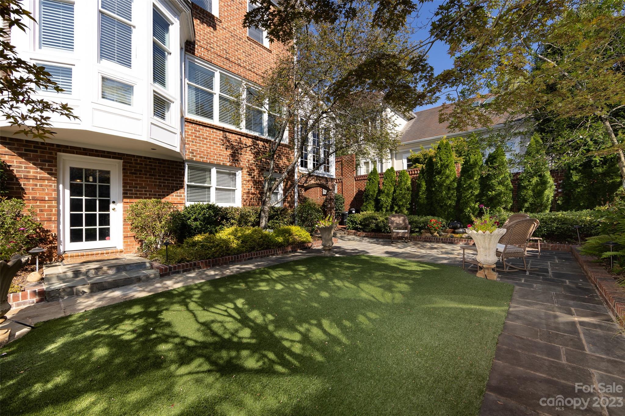 Myers Park - Residential