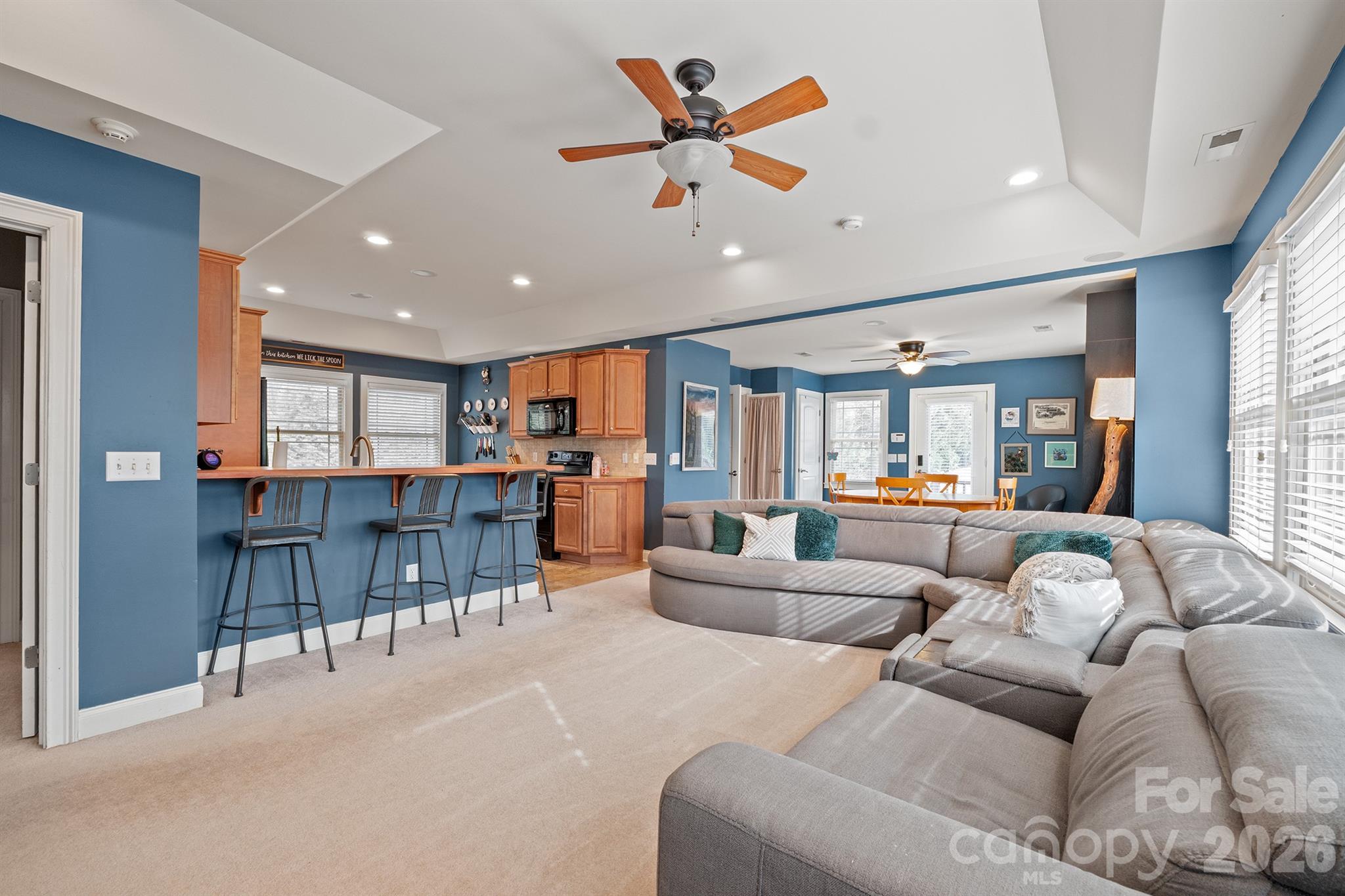 Holiday Harbor - Residential
