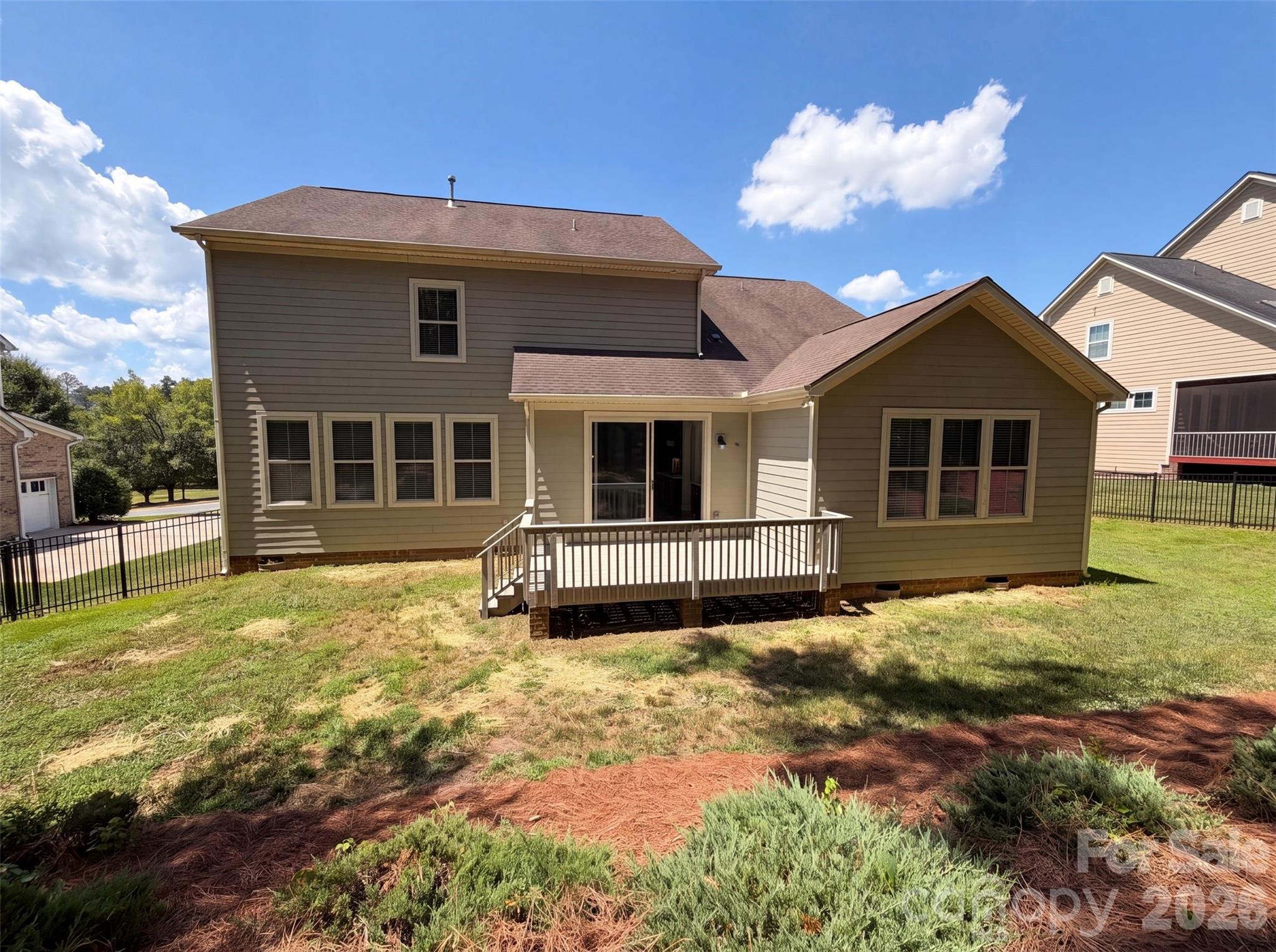 147 Monteray Oaks Circle