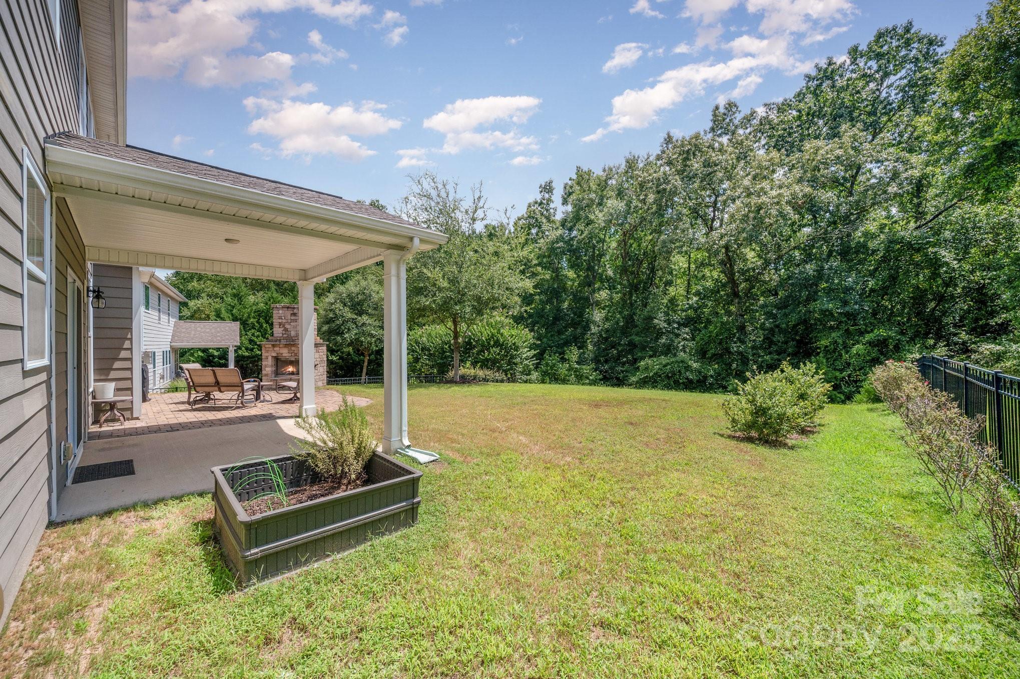 Lake Ridge - Residential