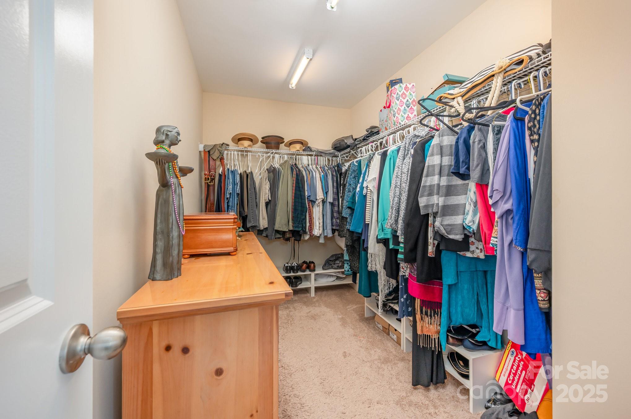 Lake Ridge - Residential