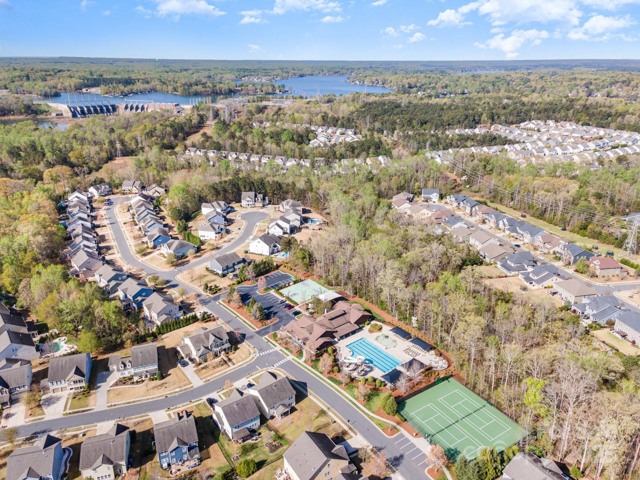 Lake Ridge - Residential