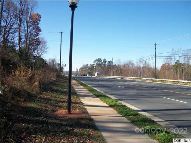 0000 W Main Street