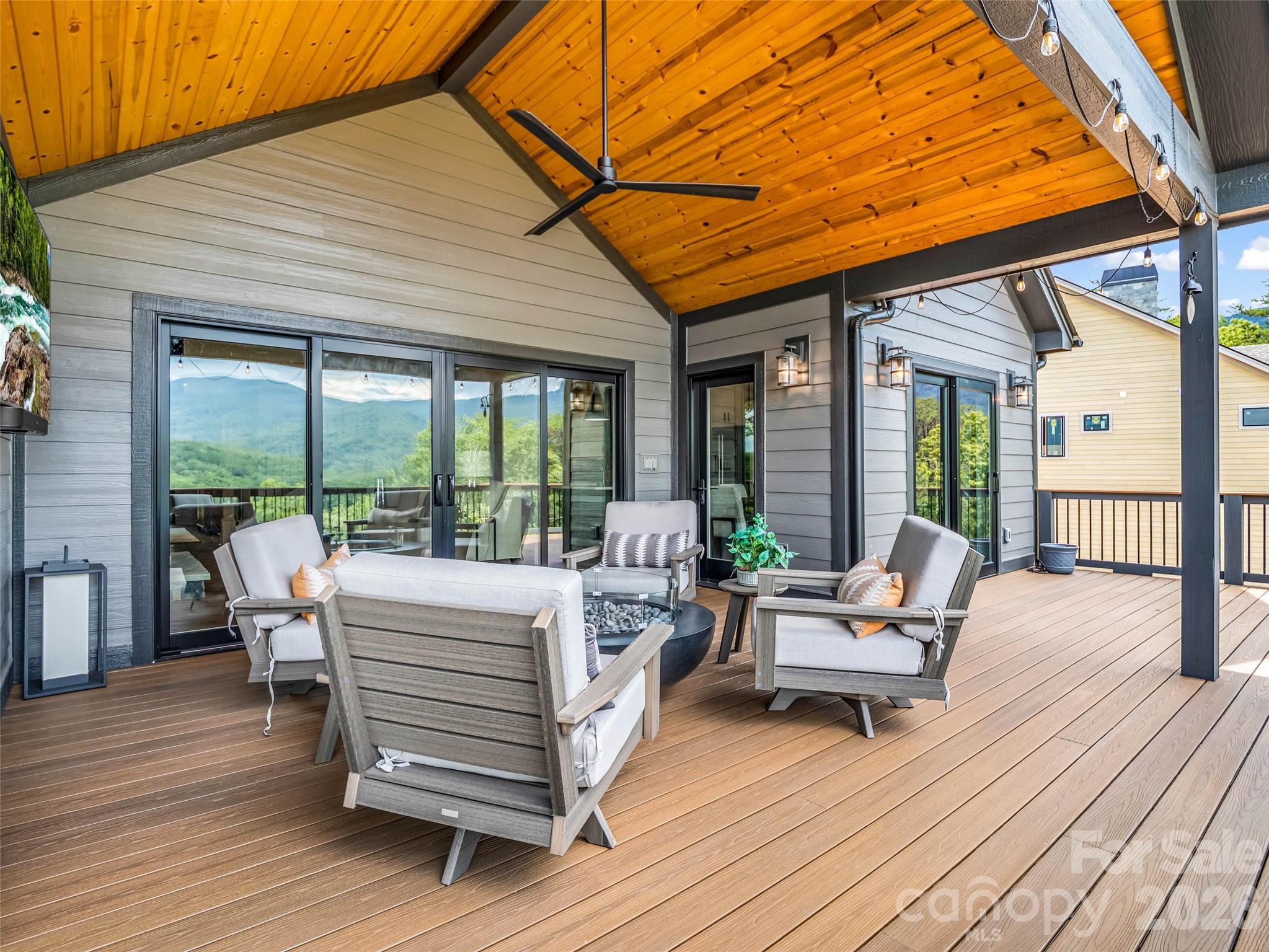 73 Jackson Ridge Lane