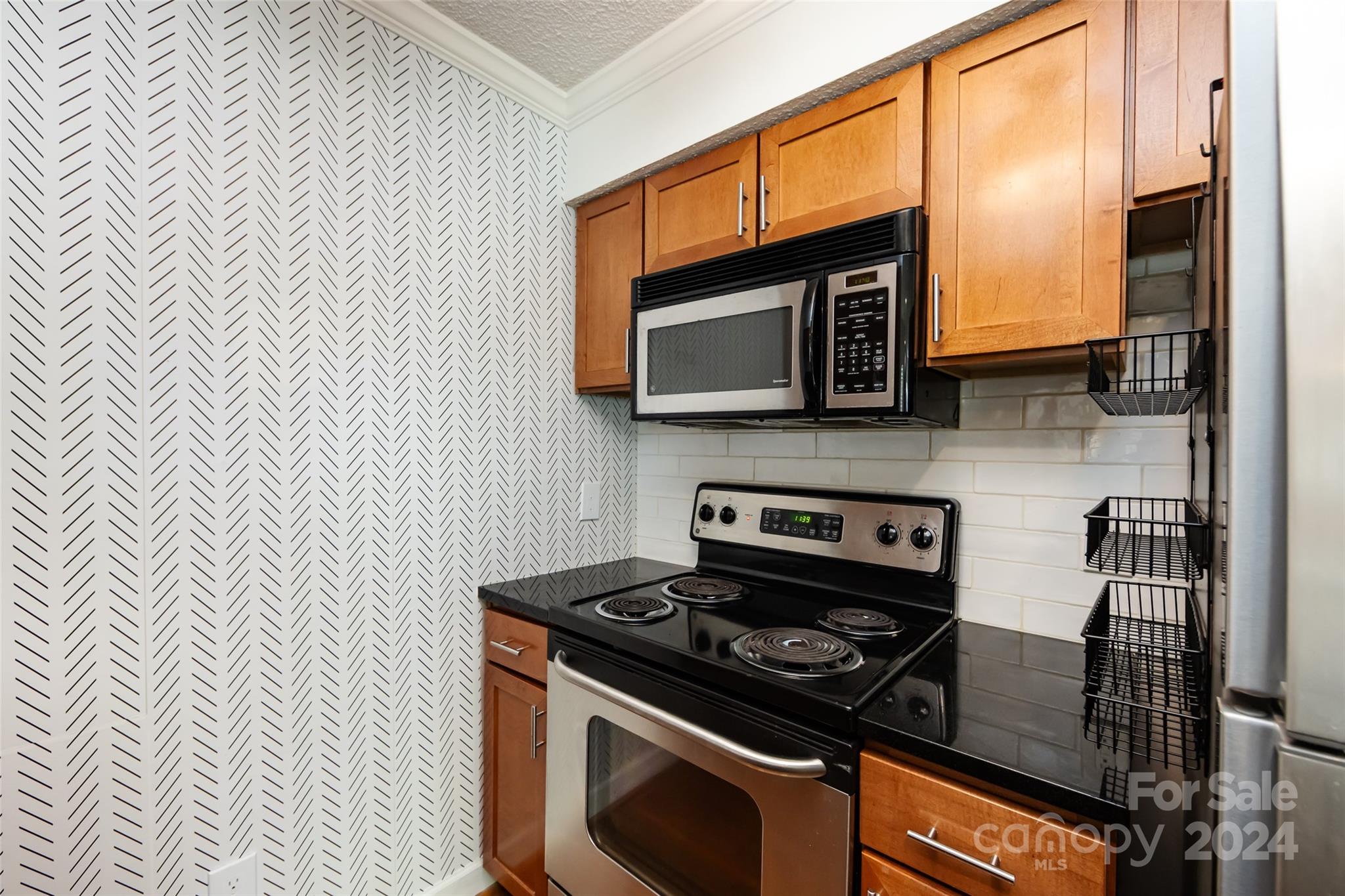 Elizabeth - Residential