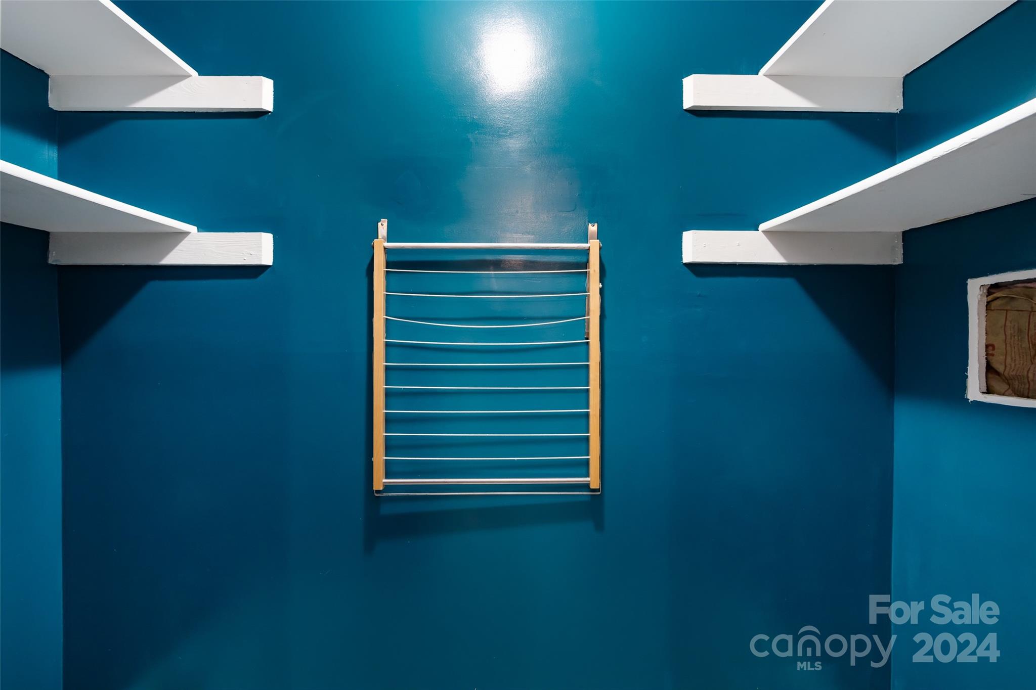 Elizabeth - Residential