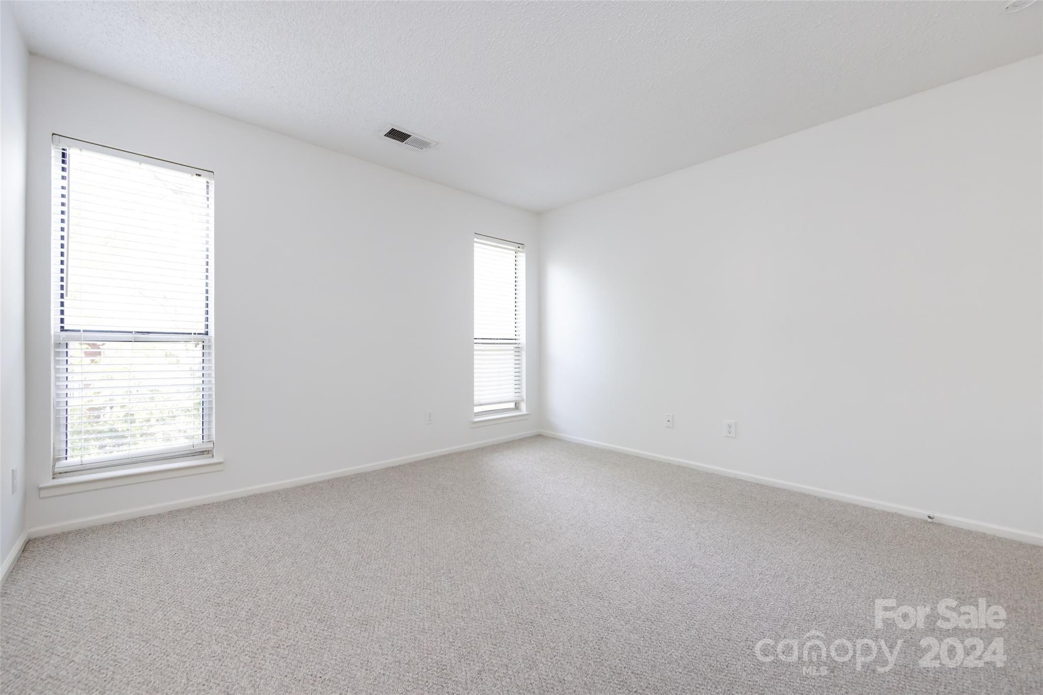 Elizabeth - Residential