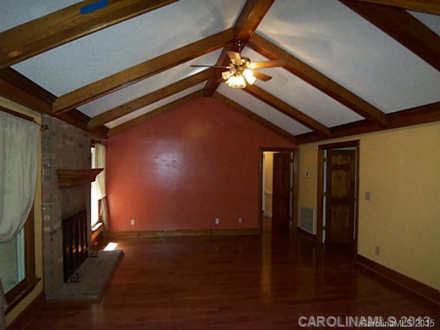 Lakeside - Residential Lease