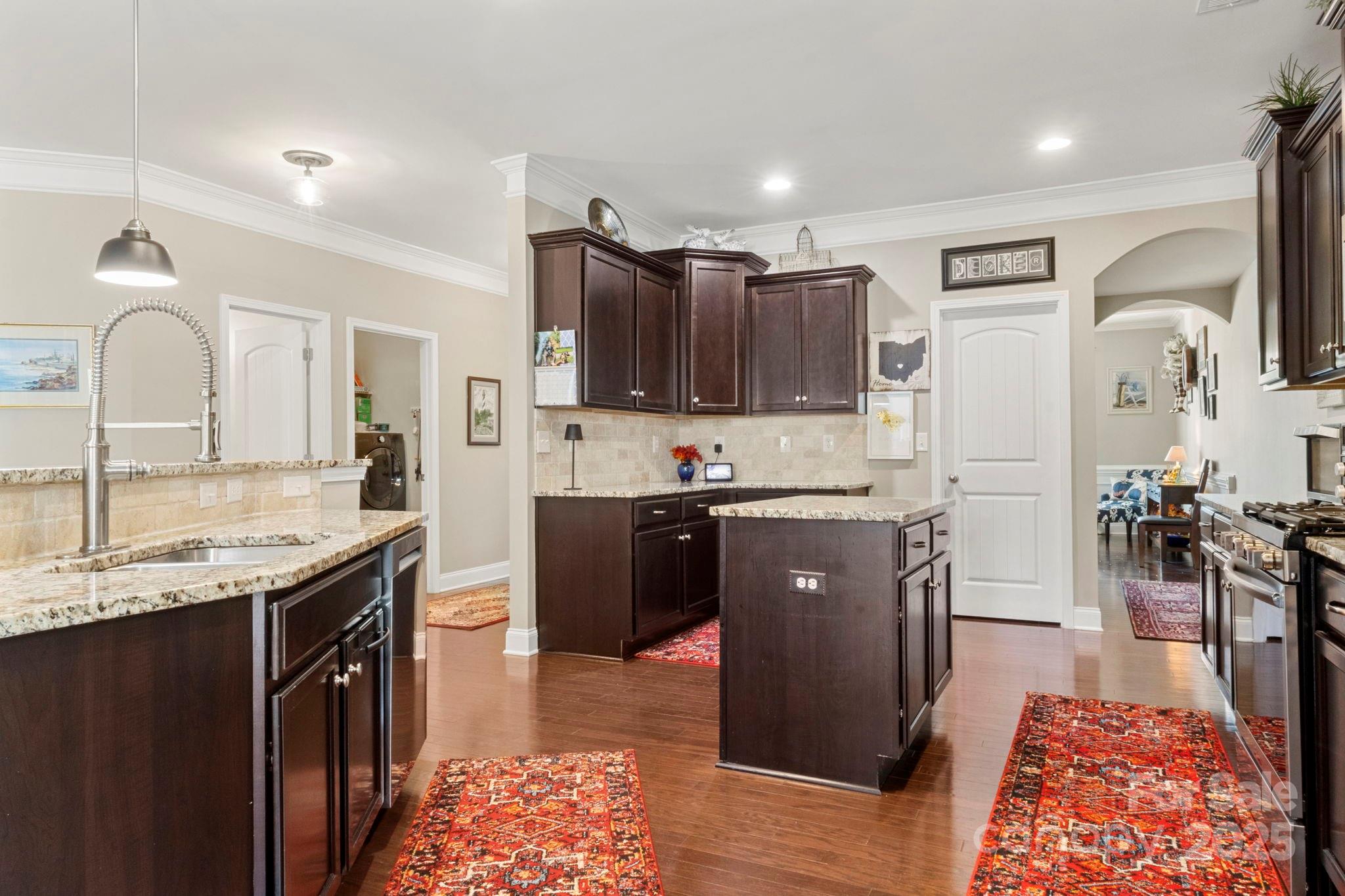 1141 Black Walnut Road