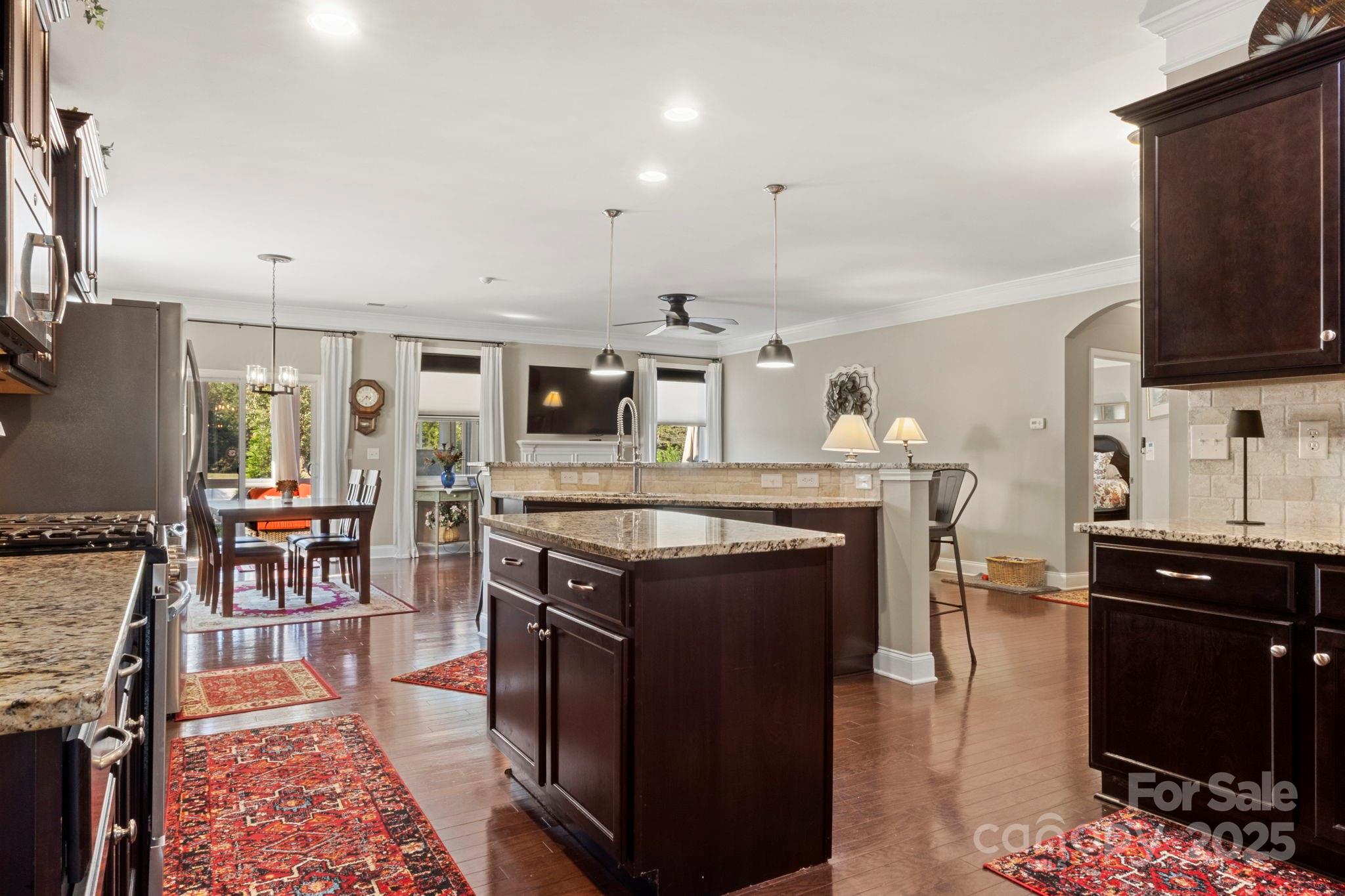 1141 Black Walnut Road