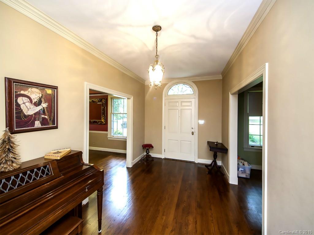 Country Club Estates - Residential