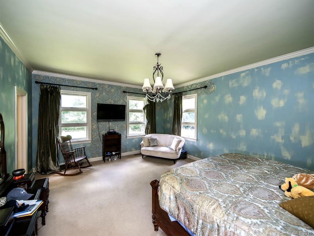 Country Club Estates - Residential