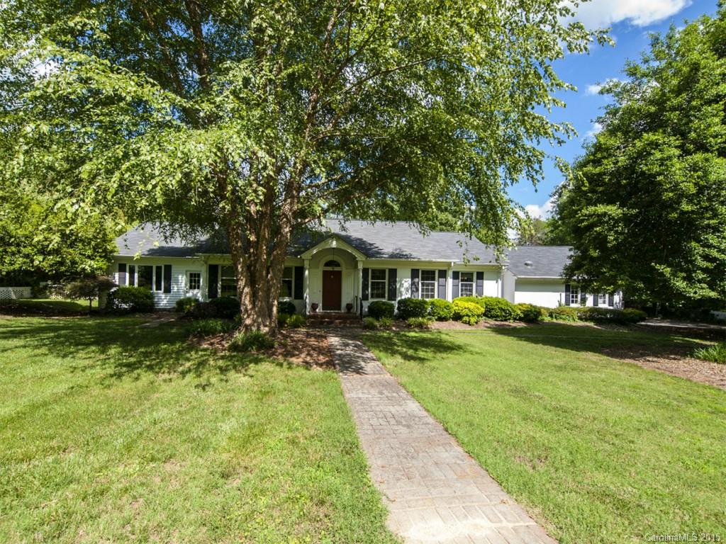 Country Club Estates - Residential