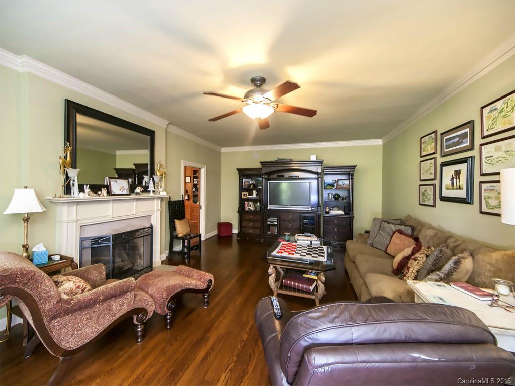 Country Club Estates - Residential