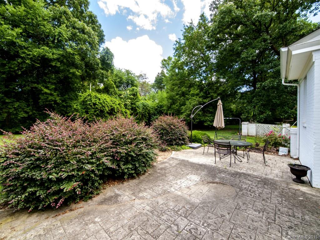 Country Club Estates - Residential