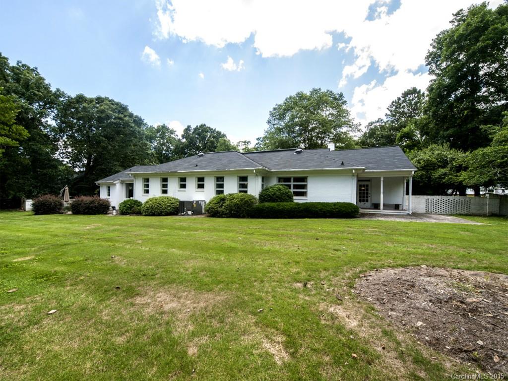 Country Club Estates - Residential