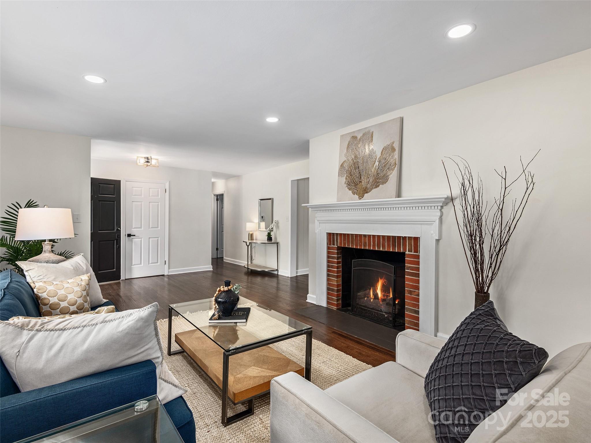 8 Bevlyn Drive
