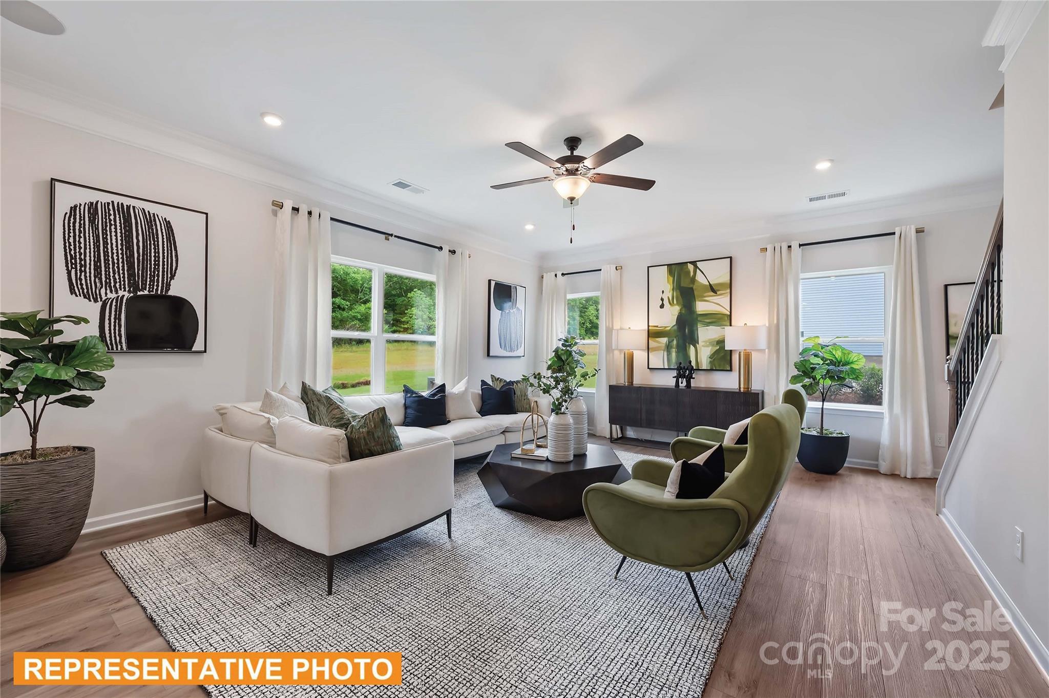 529 Hullview Vista