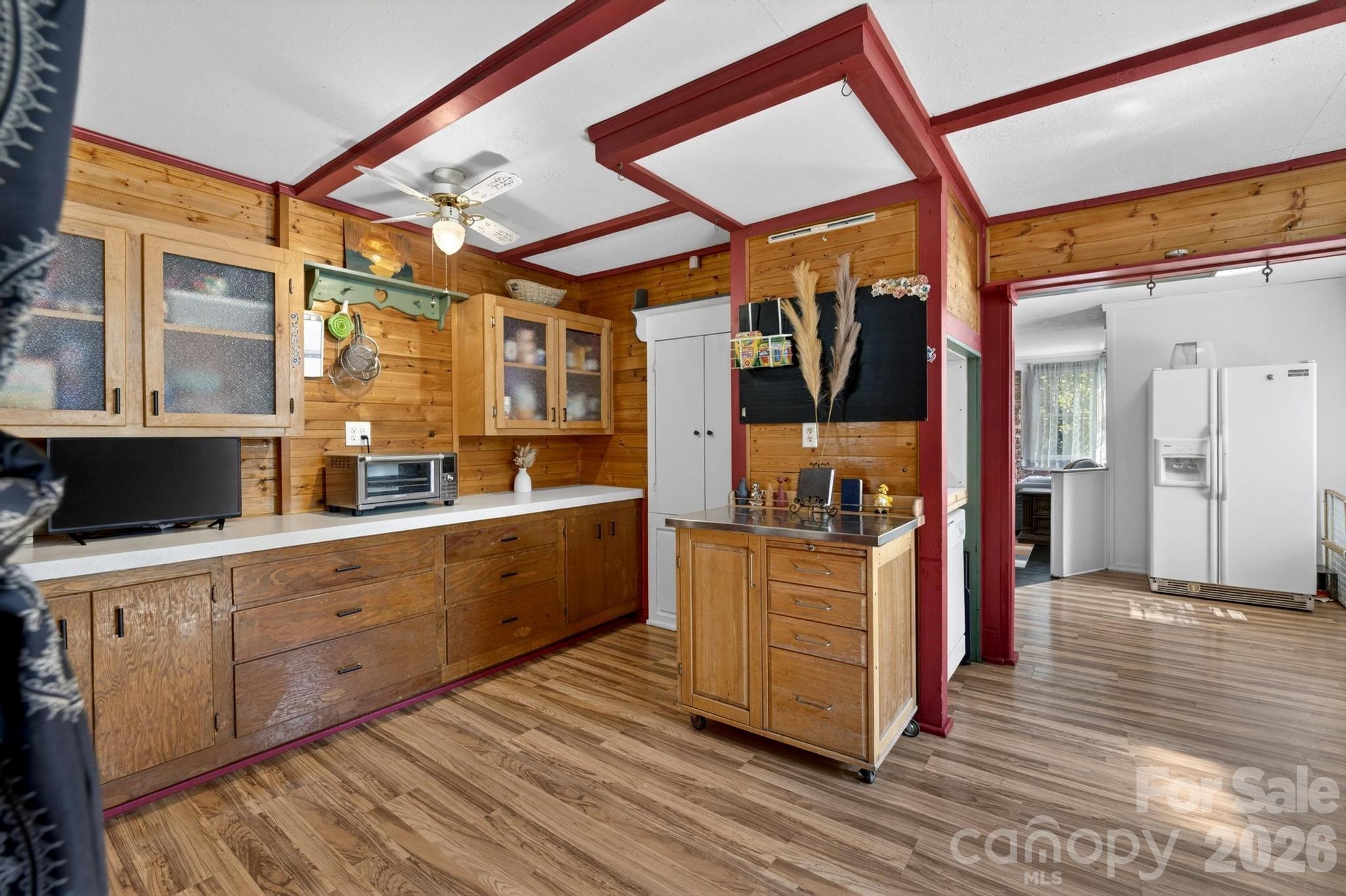 828 Jamestown Road