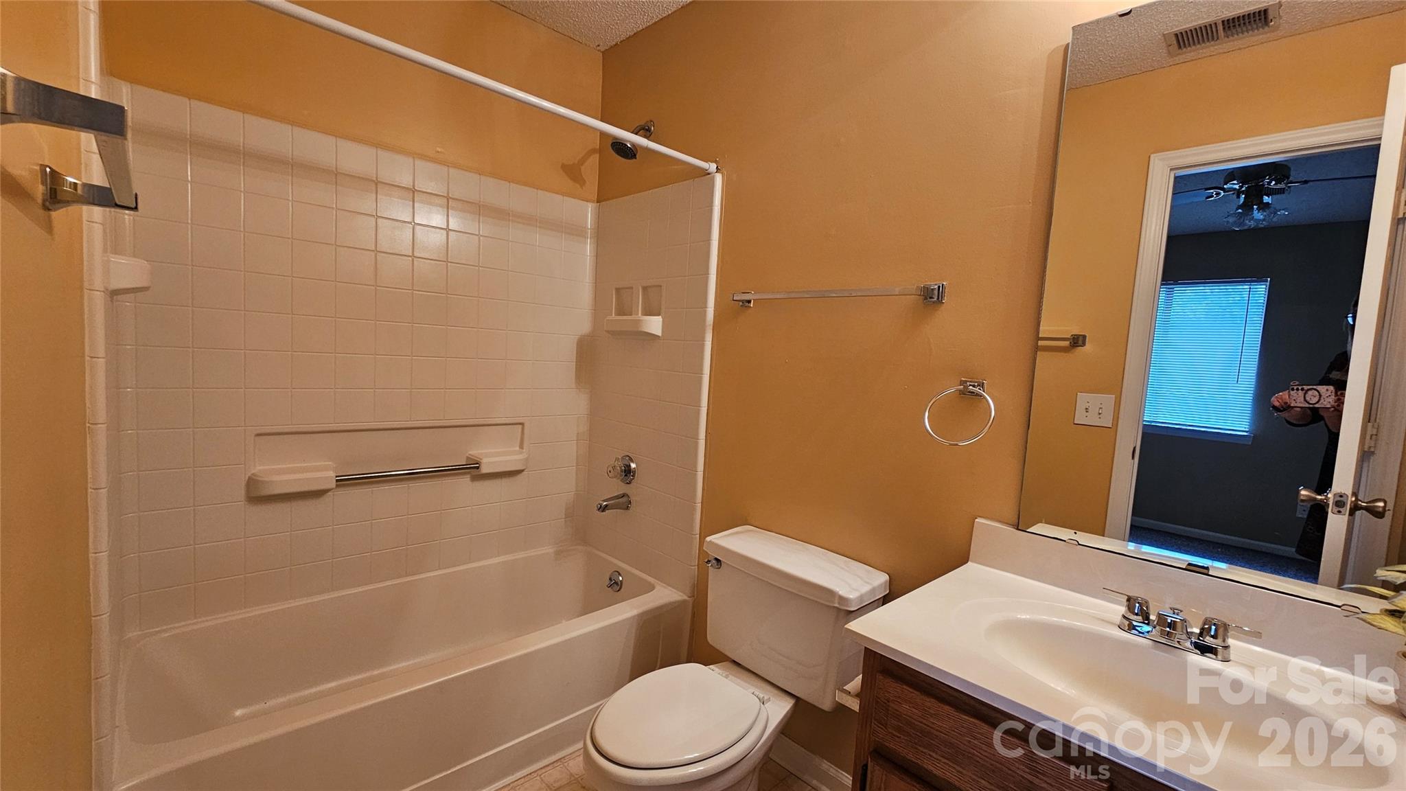 Raintree - Residential